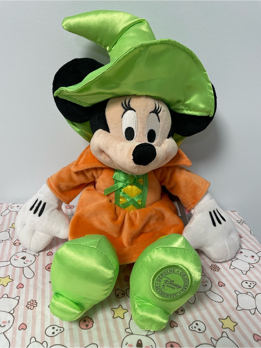 Disney Store Halloween Minnie Mouse Witch Costume Plush Toy Pumpkin 2014